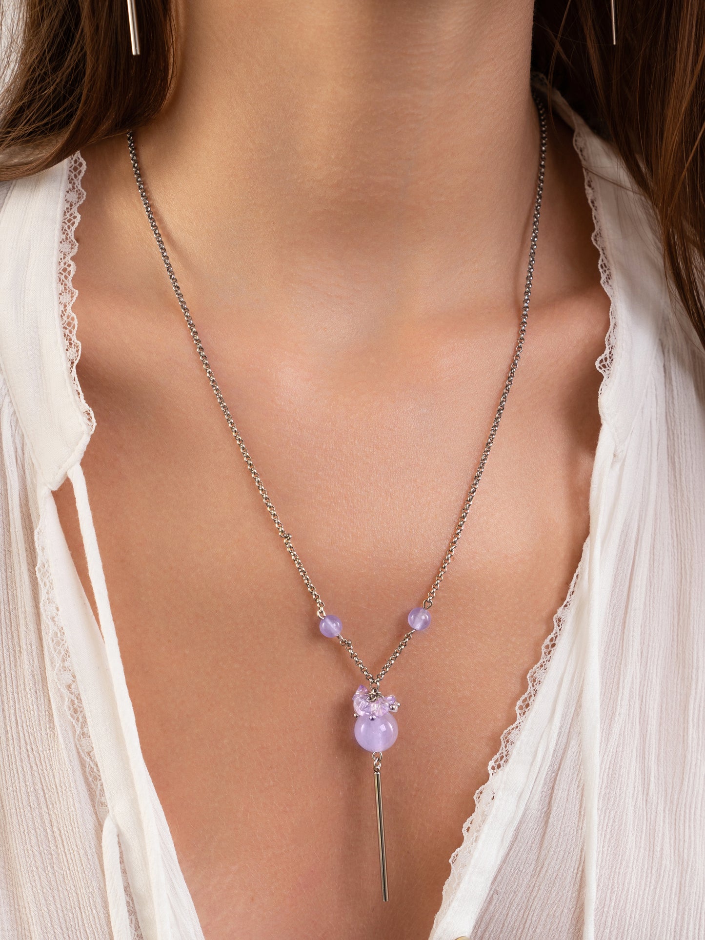 Lilac necklace with crystals